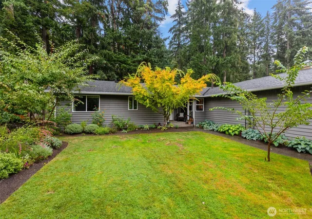 Photo 2 of Single family home for sale at 11315 38th Court Nw, Gig Harbor, WA 98332 | MLS# NWM2588502 | Listing updated on 2026-09-30