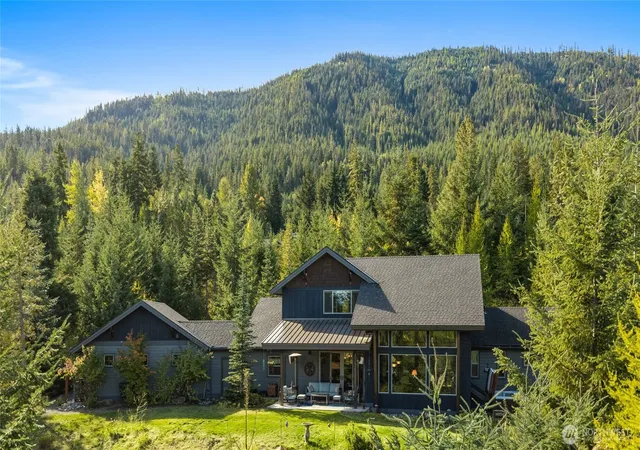 Photo 1 of Single family home for sale at 40 Snow Ridge Dr, Cle Elum, WA 98922 | MLS# NWM2588518 | Listing updated on 2026-10-01