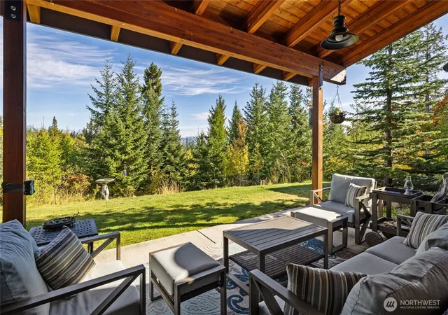 Photo 3 of Single family home for sale at 40 Snow Ridge Dr, Cle Elum, WA 98922 | MLS# NWM2588518 | Listing updated on 2026-10-01