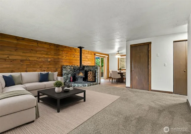 Photo 4 of Single family home for sale at 4602 7th Avenue NE, Lacey, WA 98516 | MLS# NWM2588521 | Listing updated on 2026-10-02