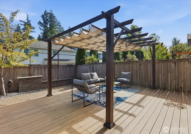 Photo 3 of Sale Pending at 10710 242nd Place Ne, Redmond, WA 98053 | MLS# NWM2588528 | Listing updated on 2026-10-03