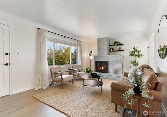 Photo 2 of Single family home for sale at 2131 Trenton Ave, Bremerton, WA 98310 | MLS# NWM2588534 | Listing updated on 2026-10-16