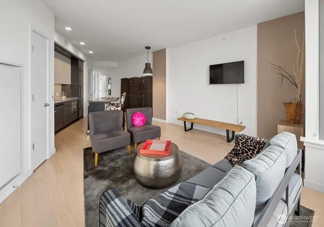 Photo 4 of Condo for sale at 590 1st Avenue S #901, Seattle, WA 98104 | MLS# NWM2588536 | Listing updated on 2026-09-29