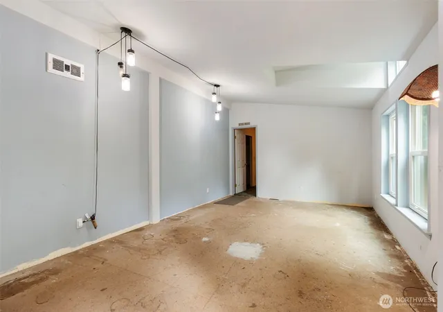 Photo 4 of Single family home for sale at 1234 Morganmarsh W, Seabeck, WA 98380 | MLS# NWM2588540 | Listing updated on 2026-10-01