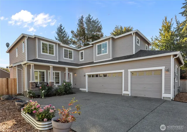 Single family home for sale at 21119 47th Avenue W, Lynnwood, WA 98036 | MLS# NWM2588543