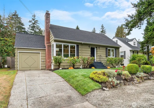 Photo 1 of Single family home for sale at 3039 NE 86th Street, Seattle, WA 98115 | MLS# NWM2588559 | Listing updated on 2026-09-30