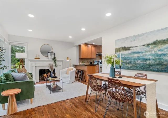 Photo 2 of Single family home for sale at 3039 NE 86th Street, Seattle, WA 98115 | MLS# NWM2588559 | Listing updated on 2026-09-30
