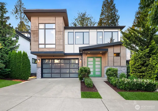 Photo 1 of Single family home for sale at 11975 159th Avenue Ne, Redmond, WA 98052 | MLS# NWM2588560 | Listing updated on 2026-09-29
