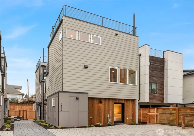 Townhouse for sale at 1457 22nd Avenue #A, Seattle, WA 98122 | MLS# NWM2588562