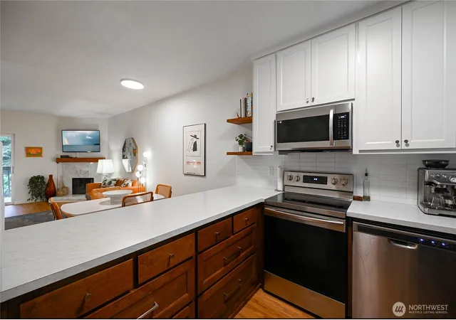 Photo 2 of Condo for sale at 22107 66th Avenue W #7D, Mountlake Terrace, WA 98043 | MLS# NWM2588571 | Listing updated on 2026-10-02