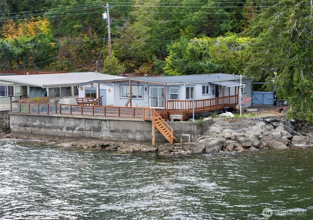 Manufactured home for sale at 25800 N US Hwy 101, Hoodsport, WA 98548 | MLS# NWM2588575 | Listing updated on 2026-10-09