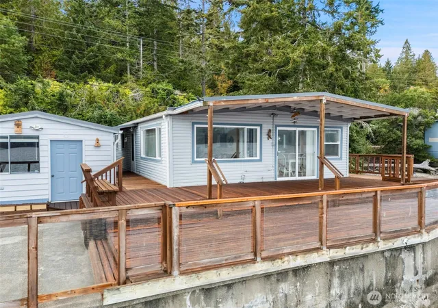 Photo 3 of Manufactured home for sale at 25800 N US Hwy 101, Hoodsport, WA 98548 | MLS# NWM2588575 | Listing updated on 2026-10-09