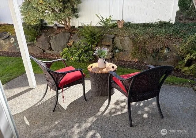 Photo 3 of Condo for sale at 31831 48th Circle Sw #7C, Federal Way, WA 98023 | MLS# NWM2588591 | Listing updated on 2026-09-30