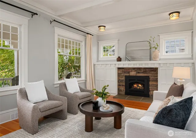 Photo 3 of Single family home for sale at 6264 19th Avenue NE, Seattle, WA 98115 | MLS# NWM2588597 | Listing updated on 2026-09-30