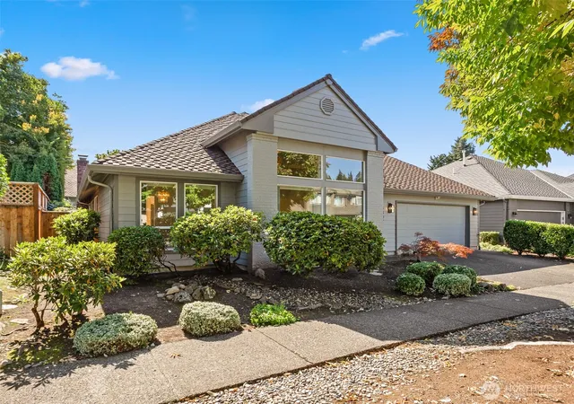 Photo 2 of Single family home for sale at 13807 Se 35th Street, Vancouver, WA 98683 | MLS# NWM2588598 | Listing updated on 2026-09-29