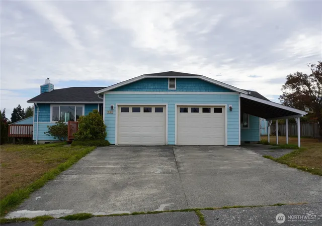 Photo 1 of Single family home for sale at 711 Christman Pl, Port Angeles, WA 98362 | MLS# NWM2588600 | Listing updated on 2026-10-02