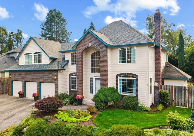 Photo 3 of Single family home for sale at 11518 Ne 33rd Avenue, Vancouver, WA 98686 | MLS# NWM2588612 | Listing updated on 2026-10-01