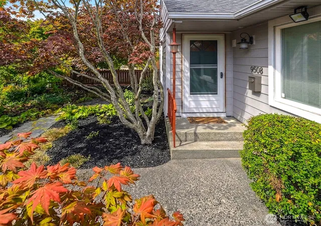 Photo 4 of Single family home for sale at 9508 Mary Ave NW, Seattle, WA 98117 | MLS# NWM2588618 | Listing updated on 2026-10-01