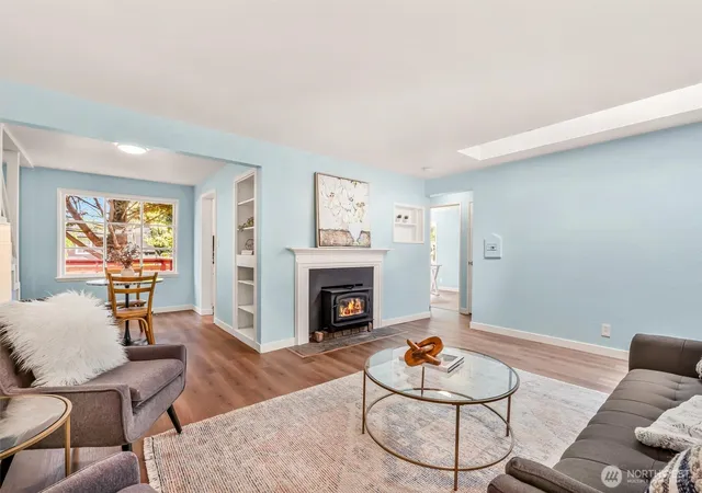 Photo 3 of Single family home for sale at 17024 8th Avenue Ne, Shoreline, WA 98155 | MLS# NWM2588649 | Listing updated on 2026-09-30