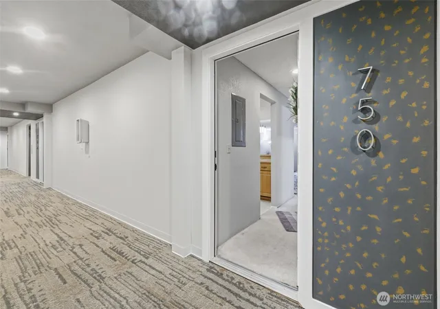 Photo 4 of Condo for sale at 6702 139 Avenue NE #750, Redmond, WA 98052 | MLS# NWM2588650 | Listing updated on 2026-10-01