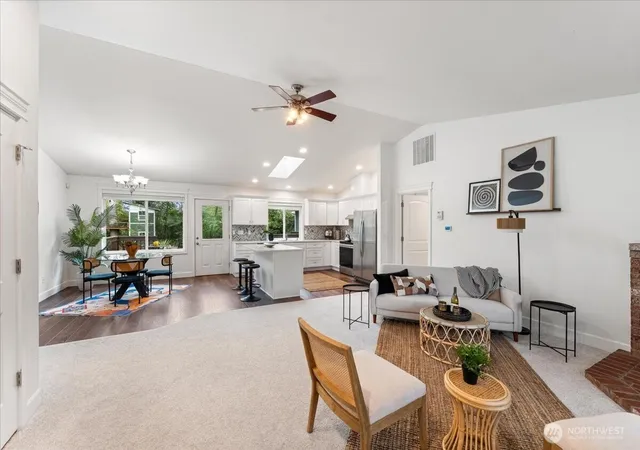 Photo 4 of Single family home for sale at 11704 11th Street Ct E, Edgewood, WA 98372 | MLS# NWM2588664 | Listing updated on 2026-10-01