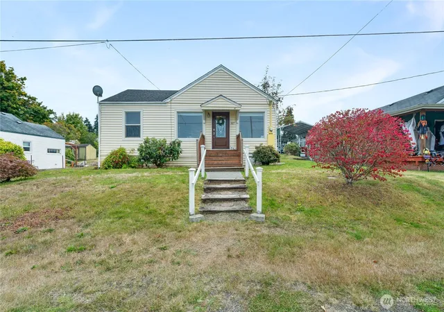 Photo 1 of Single family home for sale at 317 W Pine St, Mc Cleary, WA 98557 | MLS# NWM2588668 | Listing updated on 2026-10-01