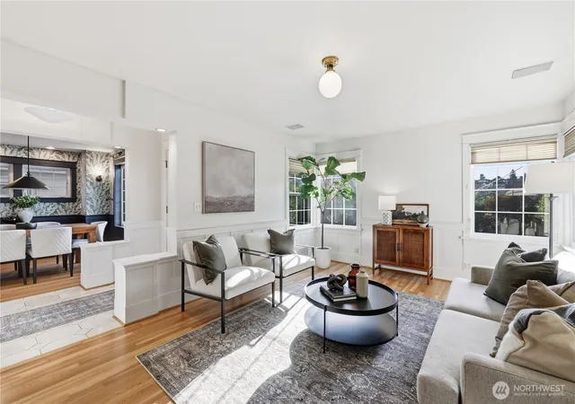Photo 4 of Single family home for sale at 2536 31st Avenue W, Seattle, WA 98199 | MLS# NWM2588671 | Listing updated on 2026-09-30