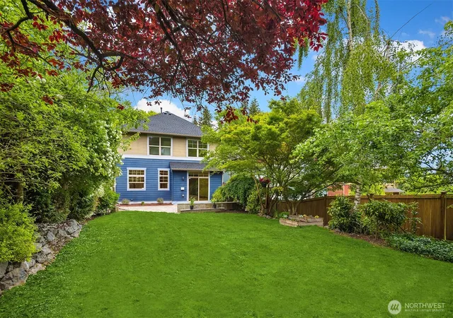 Photo 3 of Single family home for sale at 1905 Ne 125th Street, Seattle, WA 98125 | MLS# NWM2588673 | Listing updated on 2026-09-30
