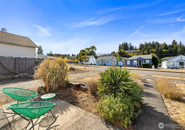 Photo 2 of Single family home for sale at 1227 E 4th Street, Port Angeles, WA 98362 | MLS# NWM2588674 | Listing updated on 2026-09-30