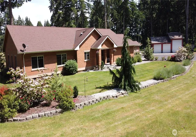 Photo 1 of Single family home for sale at 11310 Harris Rd Se, Yelm, WA 98597 | MLS# NWM2588681 | Listing updated on 2026-10-02