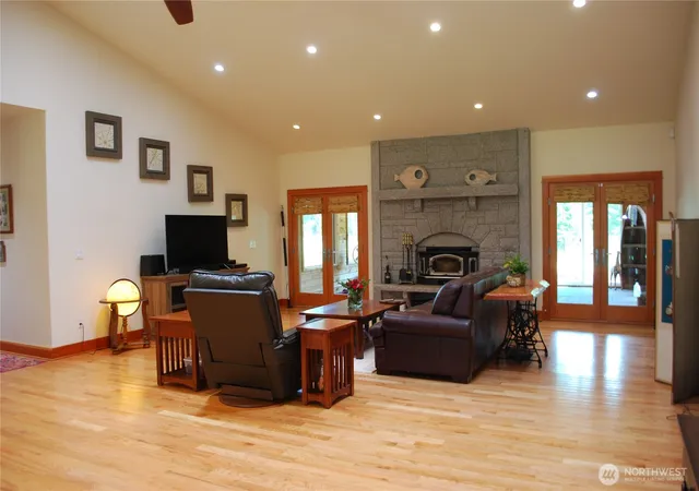 Photo 4 of Single family home for sale at 11310 Harris Rd SE, Yelm, WA 98597 | MLS# NWM2588681 | Listing updated on 2026-10-02