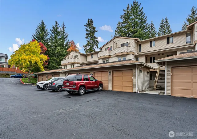 Photo 1 of Condo for sale at 4701 Nw Walgren Dr #204, Silverdale, WA 98383 | MLS# NWM2588686 | Listing updated on 2026-10-16