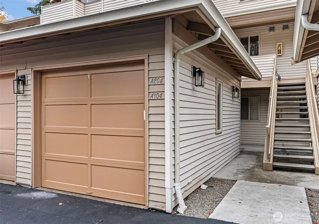 Photo 2 of Condo for sale at 4701 Nw Walgren Dr #204, Silverdale, WA 98383 | MLS# NWM2588686 | Listing updated on 2026-10-16