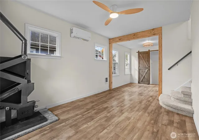 Photo 3 of Single family home for sale at 4024 E G St, Tacoma, WA 98404 | MLS# NWM2588697 | Listing updated on 2026-10-01