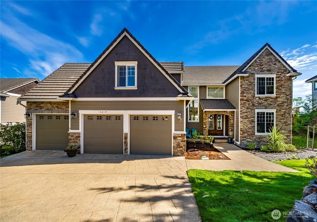 Single family home for sale at 16619 139th Avenue E, Puyallup, WA 98374 | MLS# NWM2588708