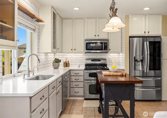 Photo 3 of Single family home for sale at 5514 67th Street Ne, Marysville, WA 98270 | MLS# NWM2588717 | Listing updated on 2026-10-02