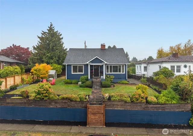 Photo 2 of Single family home for sale at 12242 Palatine Ave N, Seattle, WA 98133 | MLS# NWM2588744 | Listing updated on 2026-10-01