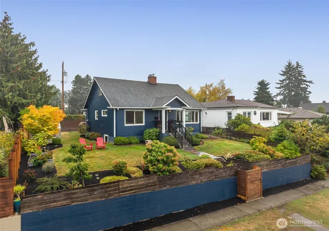 Photo 3 of Single family home for sale at 12242 Palatine Ave N, Seattle, WA 98133 | MLS# NWM2588744 | Listing updated on 2026-10-01