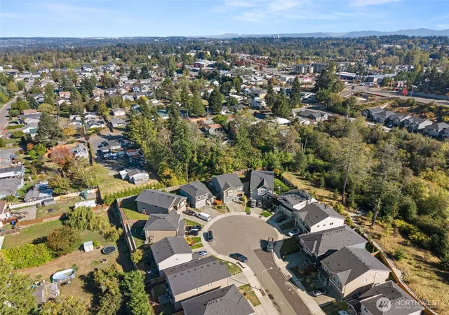 Photo 3 of Single family home for sale at 28001 S 14th Court, Federal Way, WA 98003 | MLS# NWM2588748 | Listing updated on 2026-10-01