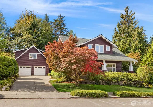 Photo 3 of Single family home for sale at 9536 NE N Town Loop, Bainbridge Island, WA 98110 | MLS# NWM2588770 | Listing updated on 2026-10-01
