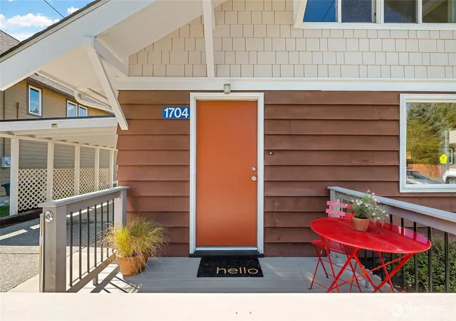 Photo 2 of Single family home for sale at 1704 22nd Street, Bellingham, WA 98225 | MLS# NWM2588773 | Listing updated on 2026-10-01