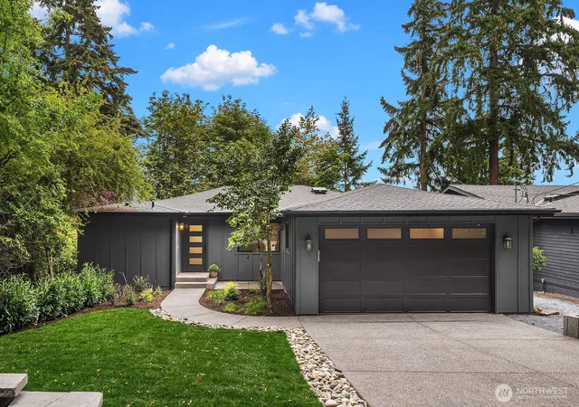 Single family home for sale at 7070 94th Avenue SE, Mercer Island, WA 98040 | MLS# NWM2588775