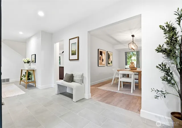 Photo 3 of Single family home for sale at 21845 Ne 30th Place, Sammamish, WA 98074 | MLS# NWM2588777 | Listing updated on 2026-10-03