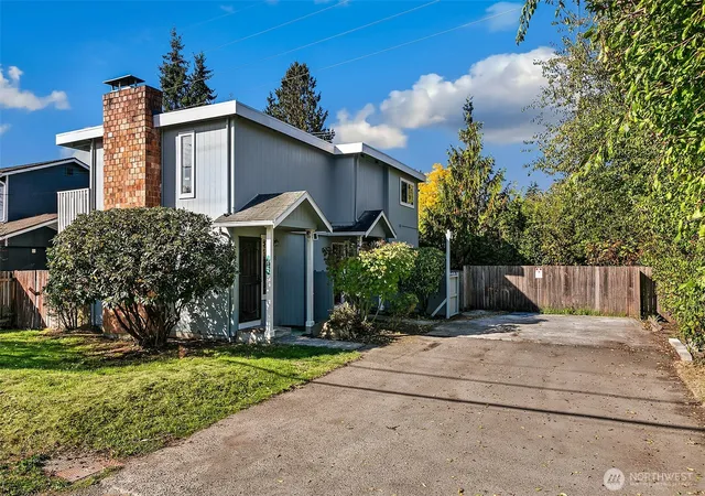 Photo 2 of Multi family home for sale at 9031 Fremont Ave N, Seattle, WA 98103 | MLS# NWM2588784 | Listing updated on 2026-09-30
