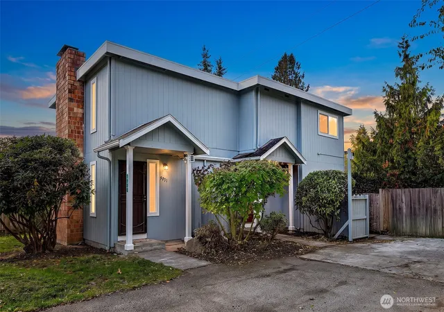 Photo 3 of Multi family home for sale at 9031 Fremont Ave N, Seattle, WA 98103 | MLS# NWM2588784 | Listing updated on 2026-09-30