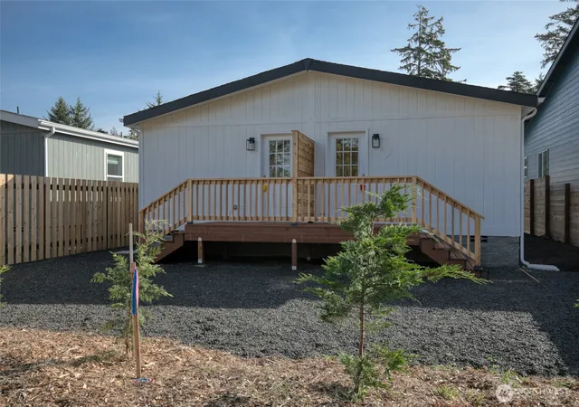 Photo 3 of Single family home for sale at 627  B Sunset Ave Ne, Ocean Shores, WA 98569 | MLS# NWM2588820 | Listing updated on 2026-10-01