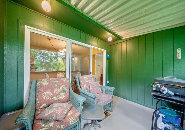 Photo 4 of Condo for sale at 227 Lark St SW #E, Tumwater, WA 98512 | MLS# NWM2588823 | Listing updated on 2026-10-22