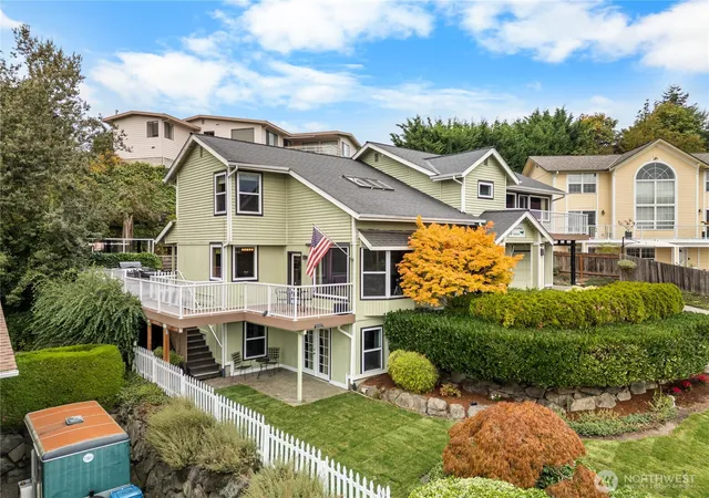 Photo 1 of Single family home for sale at 25219 43rd Place S, Kent, WA 98032 | MLS# NWM2588835 | Listing updated on 2026-10-01