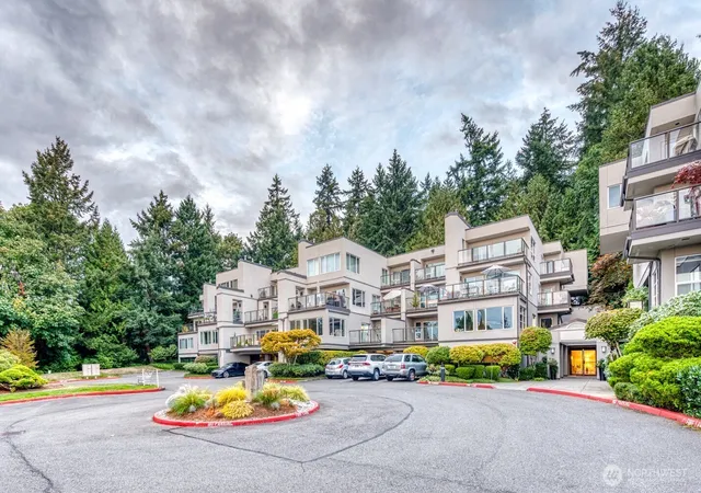 Photo 1 of Condo for sale at 11122 Ne 41st Drive #35, Kirkland, WA 98033 | MLS# NWM2588838 | Listing updated on 2026-09-30