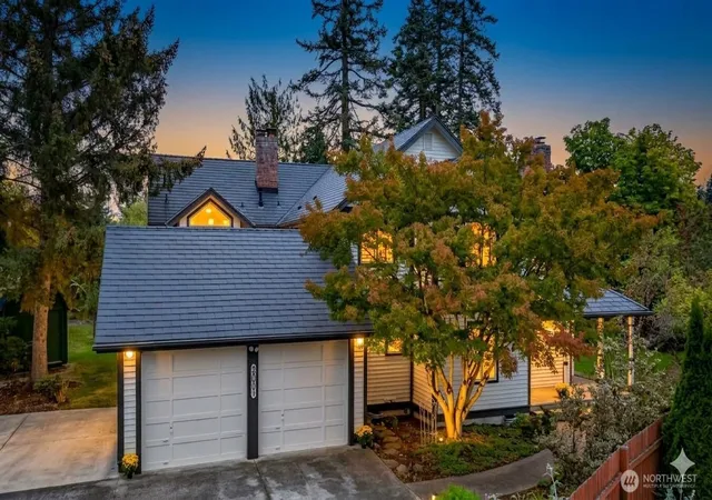 Photo 1 of Single family home for sale at 2031 Edith Ave, Enumclaw, WA 98022 | MLS# NWM2588841 | Listing updated on 2026-09-30